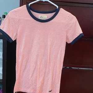 Hollister tee